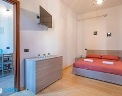 Hele huset/lejligheden [cantikhouse] Free Wifi & Smartv (Verona, Italien)