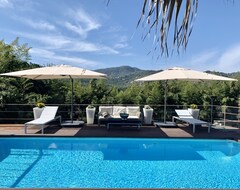 Hele huset/lejligheden Renovated Villa In The Green Hills A Few Minutes From The Center Of Rapallo (Rapallo, Italien)