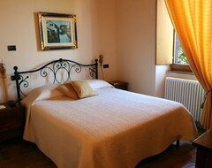 Hotelli Le Logge Di Silvignano (Spoleto, Italia)