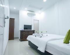 Khách sạn Urbanview Hotel Pondok Indah Pringsewu (Pringsewu, Indonesia)