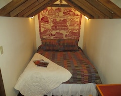 Cupola Inn Bed & Breakfast (Nora Springs, Hoa Kỳ)