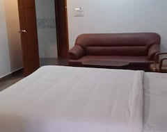 Hotel J Residency (Krishnagiri, Indija)
