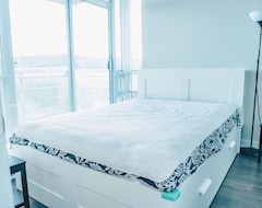 Cijela kuća/apartman Modern Spacious 1 Bedroom With City View (Coquitlam, Kanada)