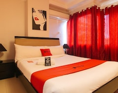 Khách sạn Reddoorz Plus @ Holiday Plaza Tuguegarao City (Tuguegarao City, Philippines)