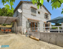 Toàn bộ căn nhà/căn hộ Stunning Home In Giuncaggo With Outdoor Swimming Pool, Wifi And Private Swimming Pool (Giuncaggio, Pháp)