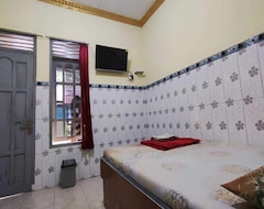 Hotel OYO 93396 Pondok Wisata Sri Mulyo (Magelang, Indonezija)