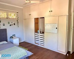Koko talo/asunto Chimu Home-Hostel (Perth, Australia)