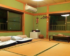 Nhà nghỉ Aoshima Guesthouse Hooju (Miyazaki, Nhật Bản)