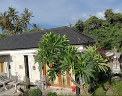 Hotel Belvilla 93616 3 Bedroom Lovina Private House (Buleleng, Indonesien)