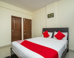Hotelli OYO 25039 Wisteria Hbr Layout (Mangalore, Intia)