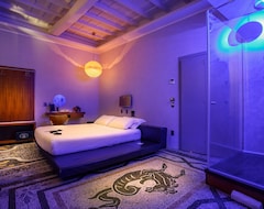 Hotel SuiteSistina for Lovers (Rom, Italien)