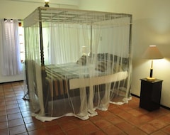 Bed & Breakfast Asantha Guest House (Unawatuna, Šri Lanka)