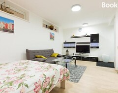 Toàn bộ căn nhà/căn hộ Telliskivi Apartment 16 (Tallinn, Estonia)