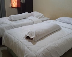 Hotel Spot On 92801 Penginapan Puti Syariah (Pekanbaru, Indonezija)