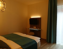 Meyn'S Apartments & Hotel (Soltau, Alemania)