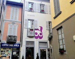 Khách sạn 73 Boutique Hotel (Como, Ý)