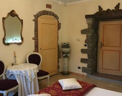 Toàn bộ căn nhà/căn hộ Family Suite Room In Luxury Villa (Cossato, Ý)