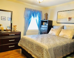 Casa/apartamento entero Beautiful Shediac Bay Home Accommodates 2 Families Comfortably (Shediac Cape, Canadá)