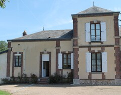 Toàn bộ căn nhà/căn hộ Gite Les Ressuintes, 2 Bedrooms, 5 Persons (Les Ressuintes, Pháp)
