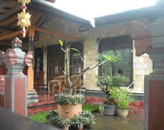 Khách sạn Jojo Homestay (Singaraja, Indonesia)