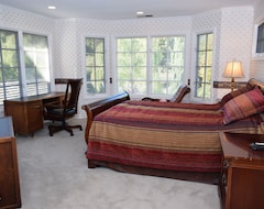 Hele huset/lejligheden Tranquil Master Suite In An Estate-prime Area. (Saratoga, USA)