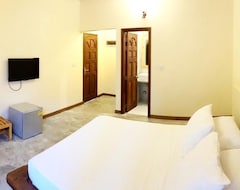 Hotel Thoddoo Retreat (Atolón de Rasdu, Islas Maldivas)