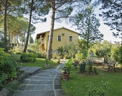 Resort Toscana Holiday Village (Montopoli in Val d'Arno, Ý)
