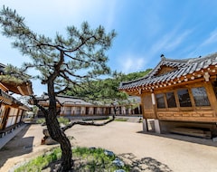 Hotelli Royal Heritage  -Chosun Wang Ga (Pocheon, Etelä-Korea)