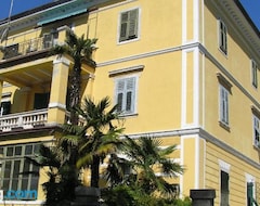 Toàn bộ căn nhà/căn hộ Studio Villa Mir (Opatija, Croatia)