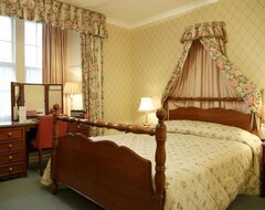 Hotel Glengarry Castle (Invergarry, United Kingdom)