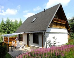 Toàn bộ căn nhà/căn hộ Holiday House In The Ore Mountains (Sehmatal, Đức)