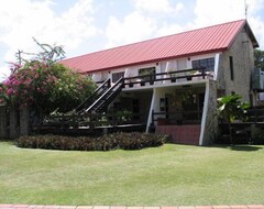 Khách sạn Sandy Point Village (Sandy Point, Trinidad và Tobago)