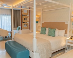 Hotel Bahia Principe Luxury Esmeralda All Inclusive - Newly Renovated (Playa Bávaro, República Dominicana)
