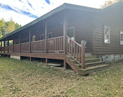 Entire House / Apartment Rustic Cabin With Beautiful Views! (Beaumont, USA)