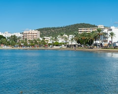 فندق The Red Hotel by Ibiza Feeling (فيليا دي سان انتونيو, أسبانيا)