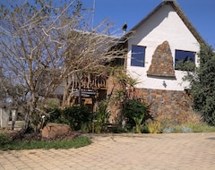 Khách sạn Mokolodi House (Gaborone Game Reserve, Botswana)