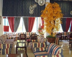 فندق بافيسا هوتل (كاتو بافوس, قبرص)