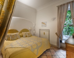 Bed & Breakfast Weekend a Napoli (Napoli, Ý)