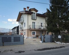Toàn bộ căn nhà/căn hộ Villa Gioiosa Appartamento Dolcezza (Piantedo, Ý)