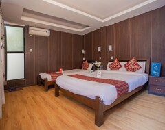 Hotel Travelers Holiday Inn (Katmandú, Nepal)