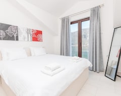 Lejlighedshotel Apartments Miramar (Kotor, Montenegro)