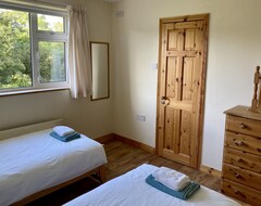 Koko talo/asunto Escape To Mayo - Large 5-bedroom Near Killala On Wild Atlantic Way (Killala, Irlanti)