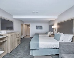 Imperial Hotel & Suites (Niagara Falls, Canada)