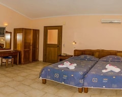 Apart Otel Orestis Apartments (Sidari, Yunanistan)