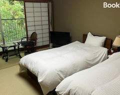 Hotel B&B Retreat志摩 (Shima, Japan)