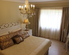 فندق La Barune Game Lodge (Vaalwater, جنوب أفريقيا)