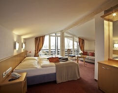 Khách sạn Hotel Bavaria (Oberstaufen, Đức)