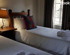 Khách sạn Awelani Lodge (Tshipise, Nam Phi)
