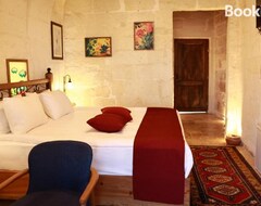 Khách sạn Peruna Cave Hotel (Göreme, Thổ Nhĩ Kỳ)