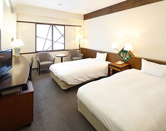 فندق Hotel New Omi (Omihachiman, اليابان)